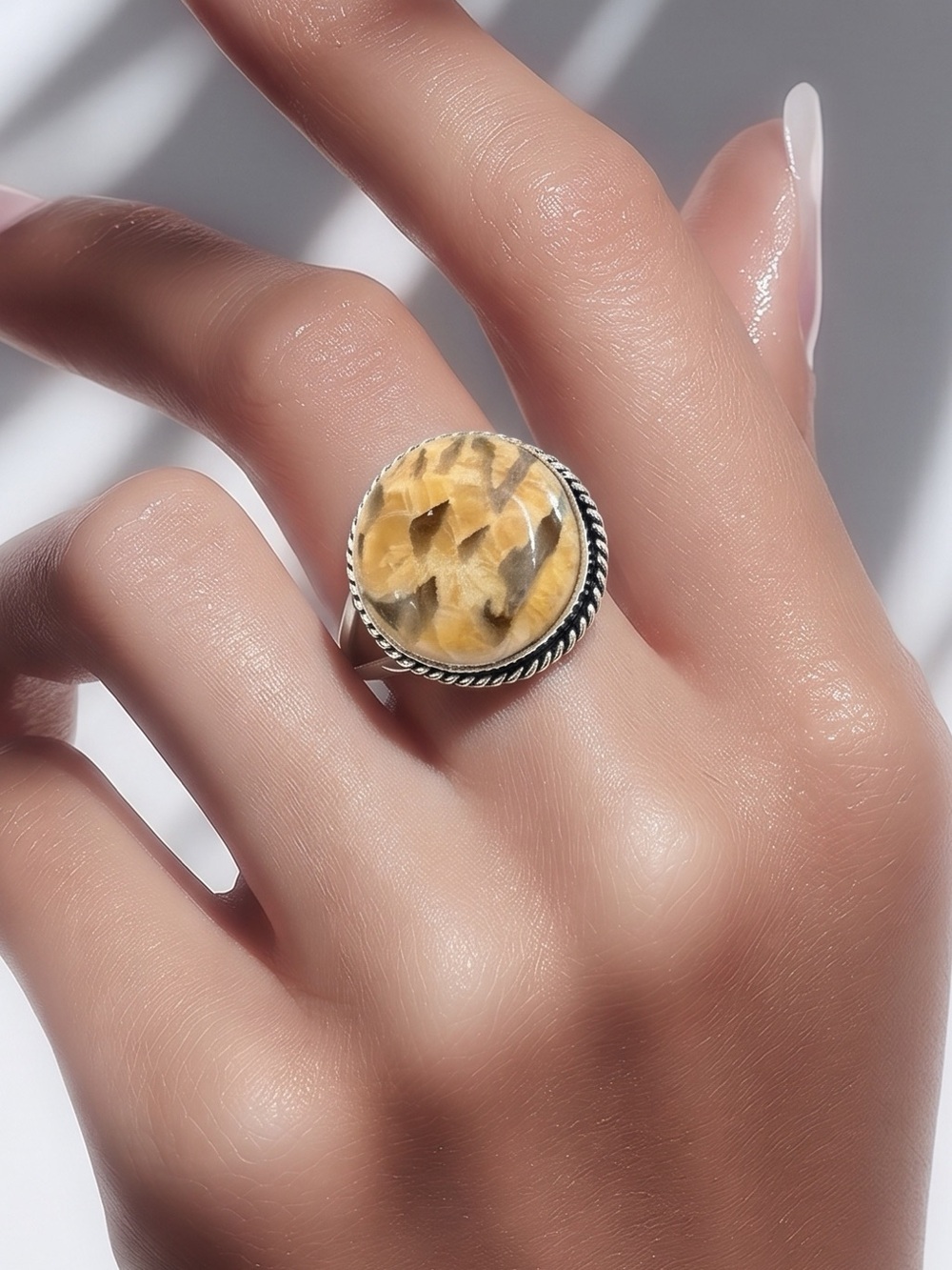 Hand crafted Pegmatite gemstone ring‎ silver plated, stamped 925 size 8